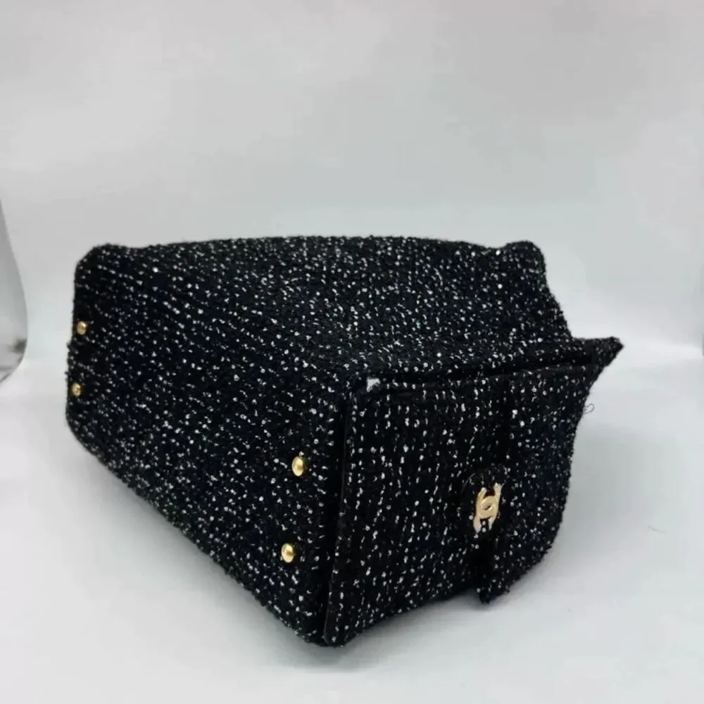 Chanel Women Pre-Loved Bag Very Good Condition